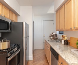 9118 W Grantosa Dr in Milwaukee, WI - Building Photo - Building Photo