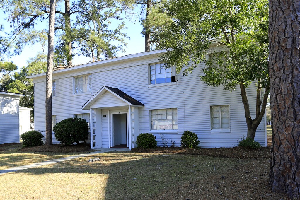 Sedgefield Apartments in Charleston, SC