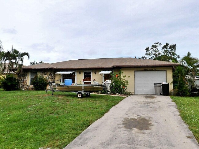 property at 1971 SE Manth Ln