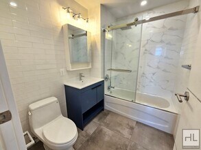 Northern Boulevard in Queens, NY - Building Photo - Building Photo