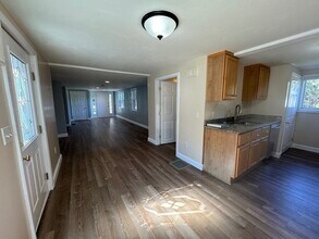 70 Beaver Brook Rd in Westford, MA - Building Photo - Building Photo