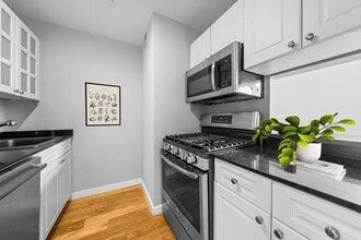 3 Hanover Square in New York, NY - Building Photo - Building Photo