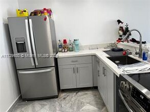 401 Ocean Dr, Unit # 716 in Miami Beach, FL - Building Photo - Building Photo