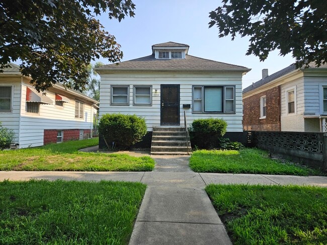 property at 1673 W 14th Ave