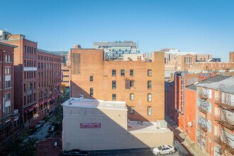 Redwood Square Apartments in Baltimore, MD - Building Photo - Building Photo
