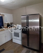 806 Park St in Marlin, TX - Building Photo