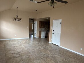 4705 Autumn Valley Dr in Killeen, TX - Building Photo - Building Photo