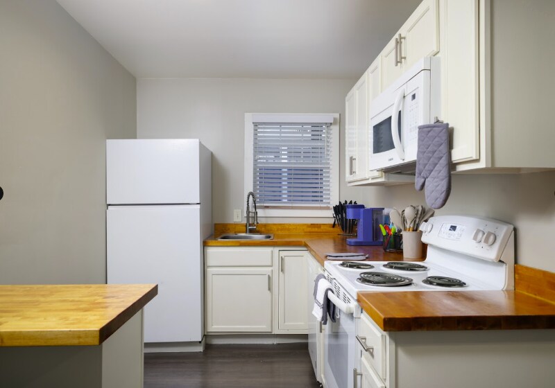 118 Delaware St in San Antonio, TX - Building Photo