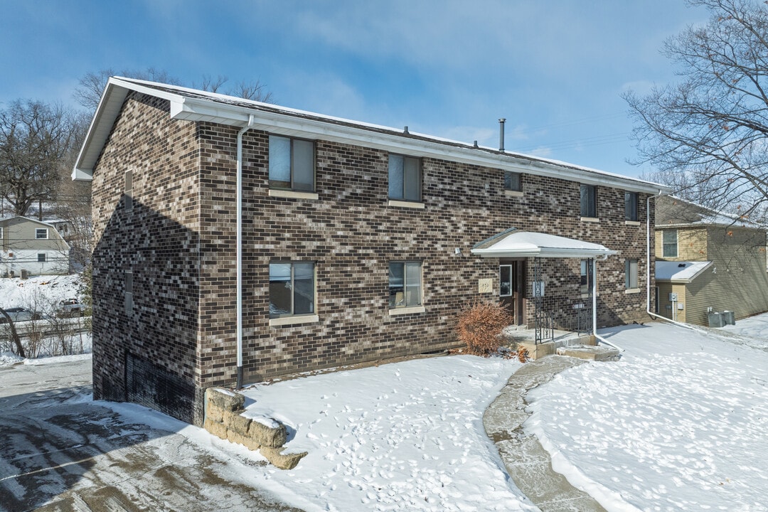Hawkeye Apartments in Dubuque, IA - Foto de edificio