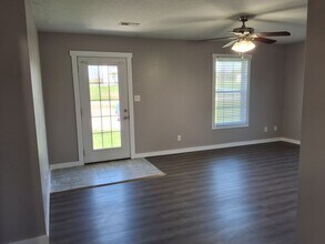 1600 Morrison Rd in Big Clifty, KY - Building Photo - Building Photo