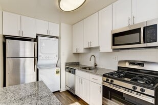 Hallfield Apartments in Nottingham, MD - Building Photo