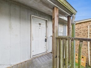 208 Vieux Orleans Cir in Lafayette, LA - Building Photo - Building Photo