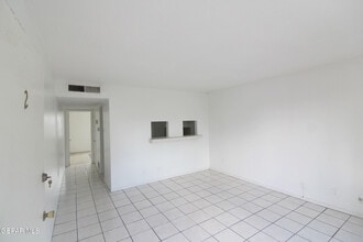 5200 Carousel Dr in El Paso, TX - Building Photo - Building Photo