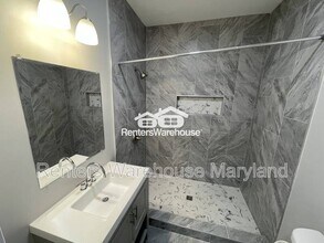 921 N Patterson Park Ave in Baltimore, MD - Building Photo - Building Photo