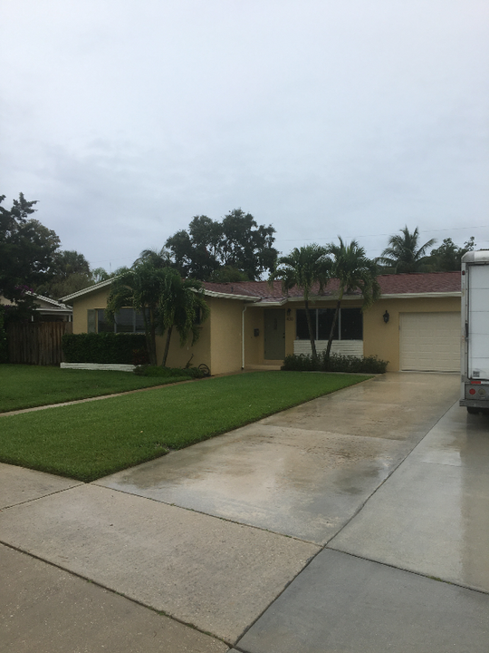 4345 Hackberry St in Palm Beach Gardens, FL - Building Photo