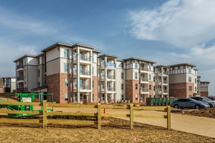 Archive Oxford in Oxford, MS - Building Photo