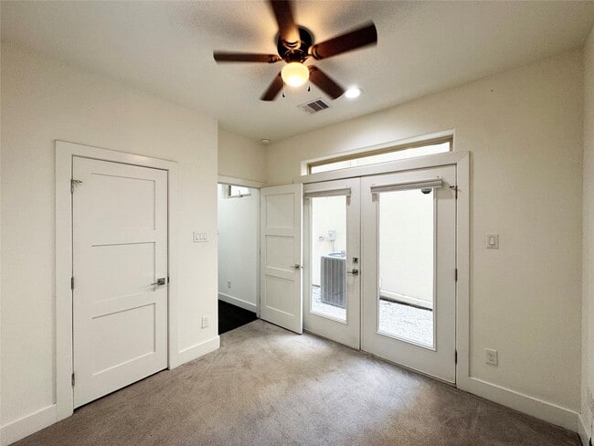 property at 2905 Gillespie St