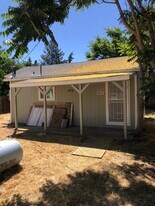 6329 10th Ave in Lucerne, CA - Building Photo