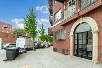 1 Middleton St in Brooklyn, NY - Foto de edificio - Building Photo