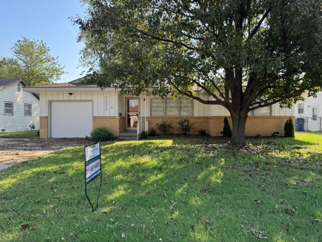 property at 2232 S Walnut St