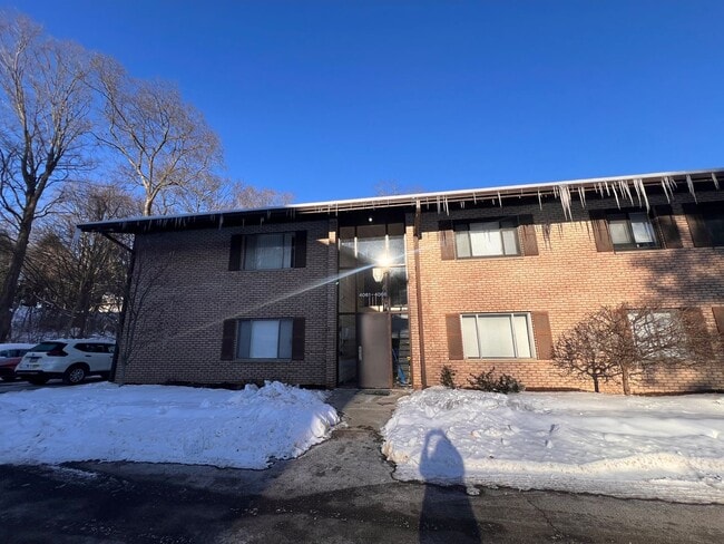 property at 4062 Sanlin Dr