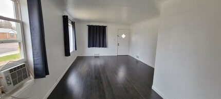 4701 S Pearl St in Englewood, CO - Building Photo - Building Photo