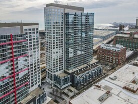 1901 S Calumet Ave, Unit 2612 in Chicago, IL - Building Photo