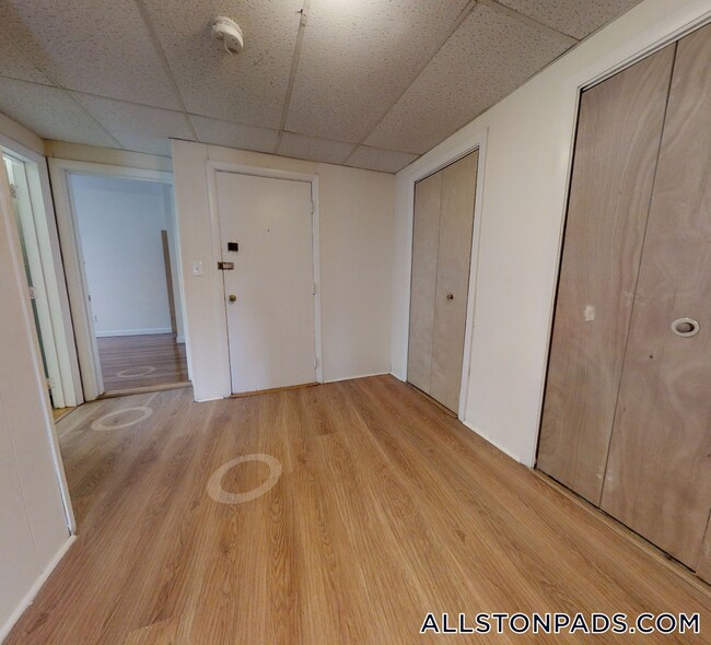 1135 Commonwealth Ave