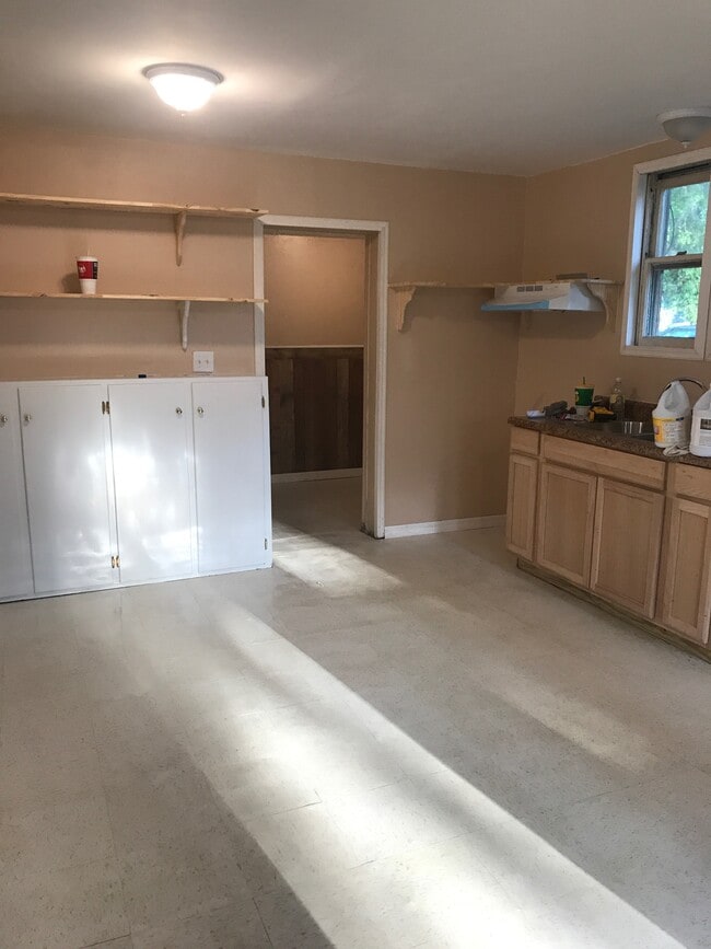 22 2nd St SW, Unit 2nd street