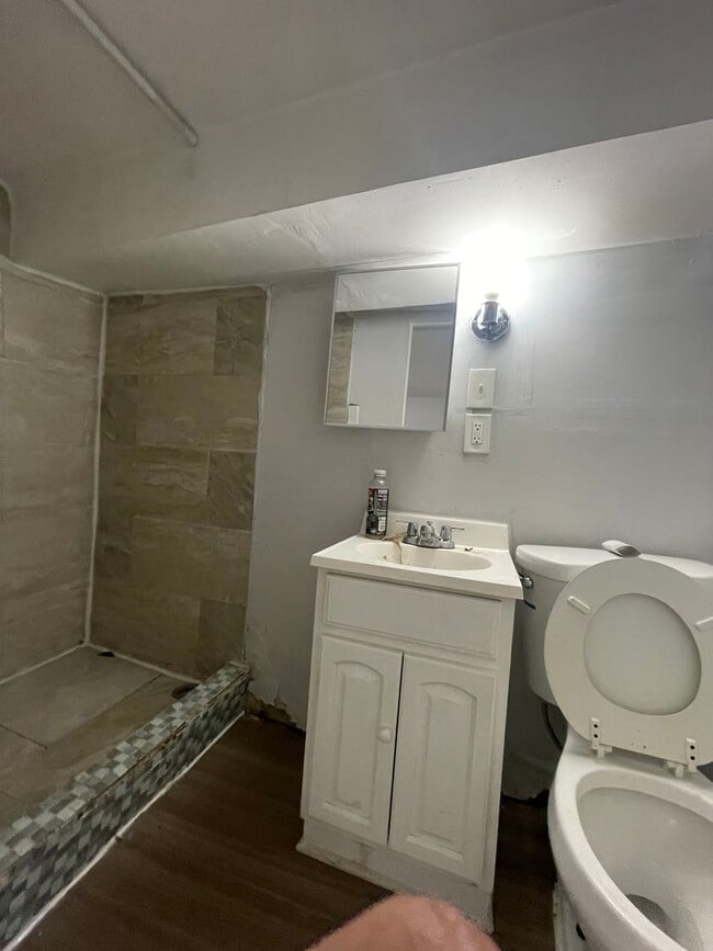 5765 Osage Ave in Philadelphia, PA - Building Photo - Building Photo