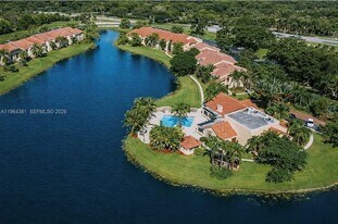 13060 Vista Isles Dr in Sunrise, FL - Building Photo