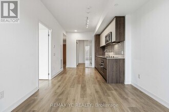 150 Logan Ave in Toronto, ON - Building Photo - Building Photo