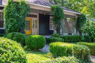 242 Haralson Ave NE in Atlanta, GA - Building Photo - Building Photo
