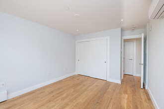 1422 Columbia Rd, Unit 3E in Boston, MA - Building Photo - Building Photo