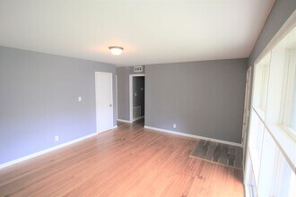 3104 Acklen Dr SW in Huntsville, AL - Building Photo - Building Photo