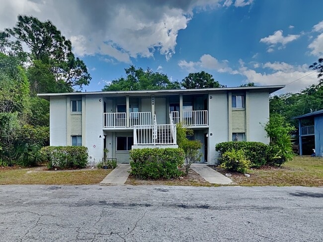 property at 2549 S Oak Ave