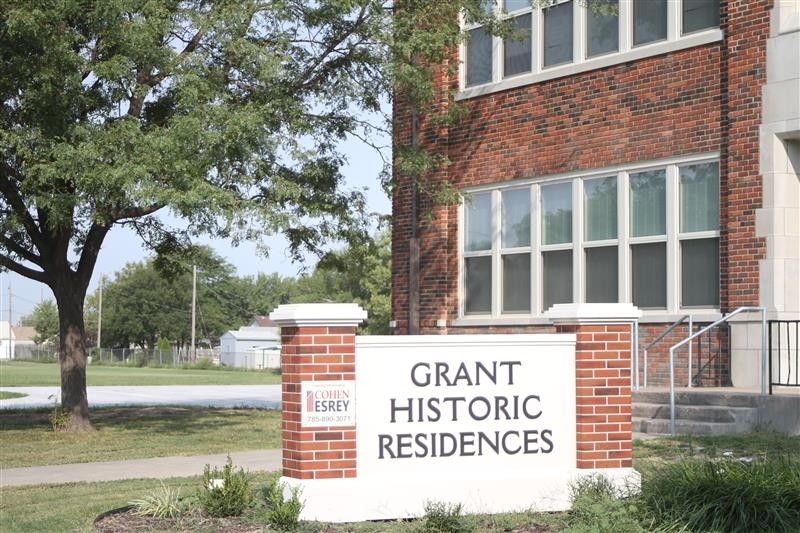 Grant Historic Residences in Goodland, KS - Foto de edificio