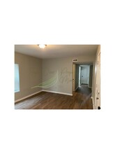 3339 Indiana Ave in Kansas City, MO - Building Photo - Building Photo