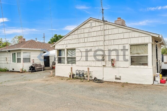 property at 2012 Cavallo Rd