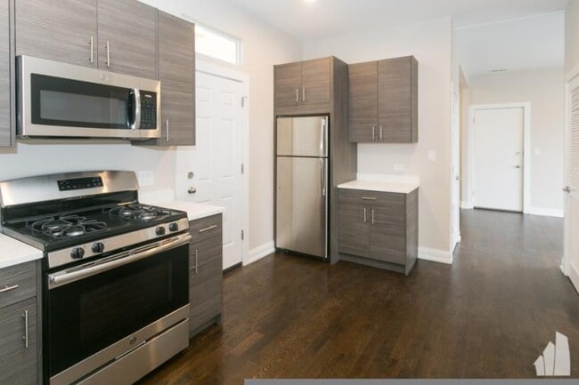 property at 2943 W Diversey Ave