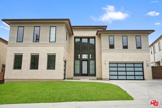 20244 Albion Wy in Los Angeles, CA - Building Photo - Building Photo