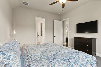 11482 Misty Ridge Dr in Roanoke, TX - Building Photo - Building Photo