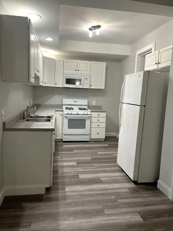 1036 W 4th St in Erie, PA - Foto de edificio - Building Photo