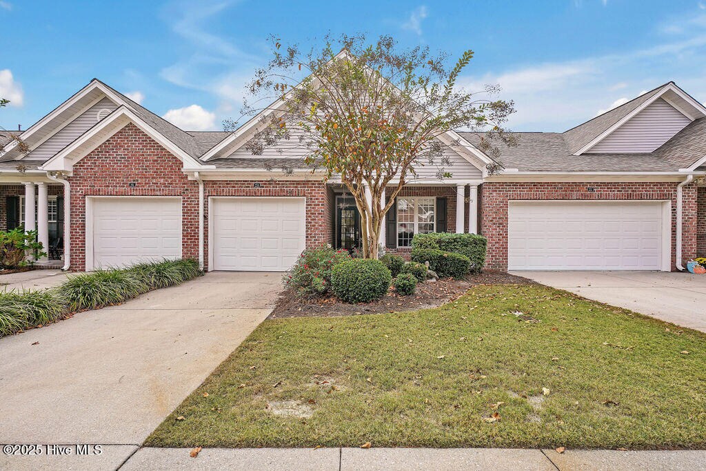 259 Windchime Way in Leland, NC - Foto de edificio