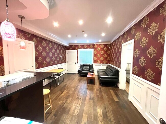 1553 W 61st Ave in Vancouver, BC - Building Photo - Building Photo