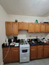 15 Scottfield Rd, Unit 4 in Boston, MA - Building Photo - Building Photo