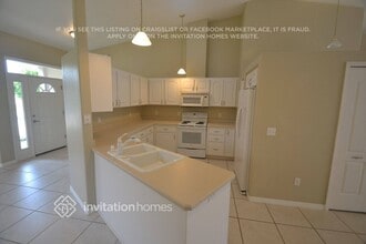 379 Forest Hills Blvd in Ormond Beach, FL - Building Photo - Building Photo