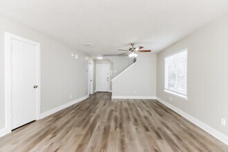 19103 Atasca Oaks Dr in Humble, TX - Building Photo - Building Photo