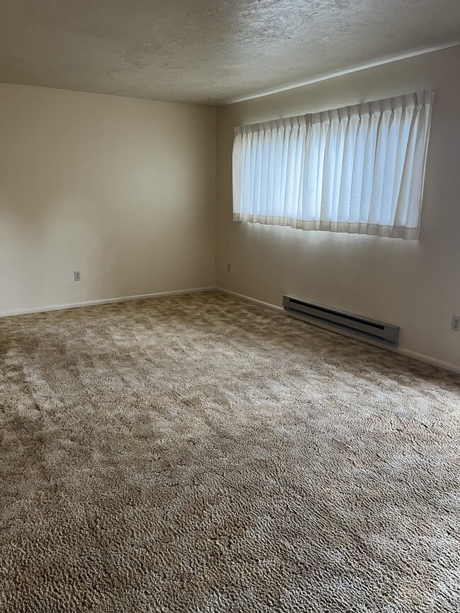 590 N Woodruff Ave, Unit 75 in Idaho Falls, ID - Building Photo - Building Photo