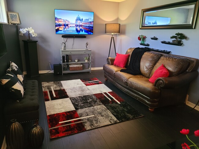 3585 Rogues Edge Dr NE, Unit Lower Level Apartment